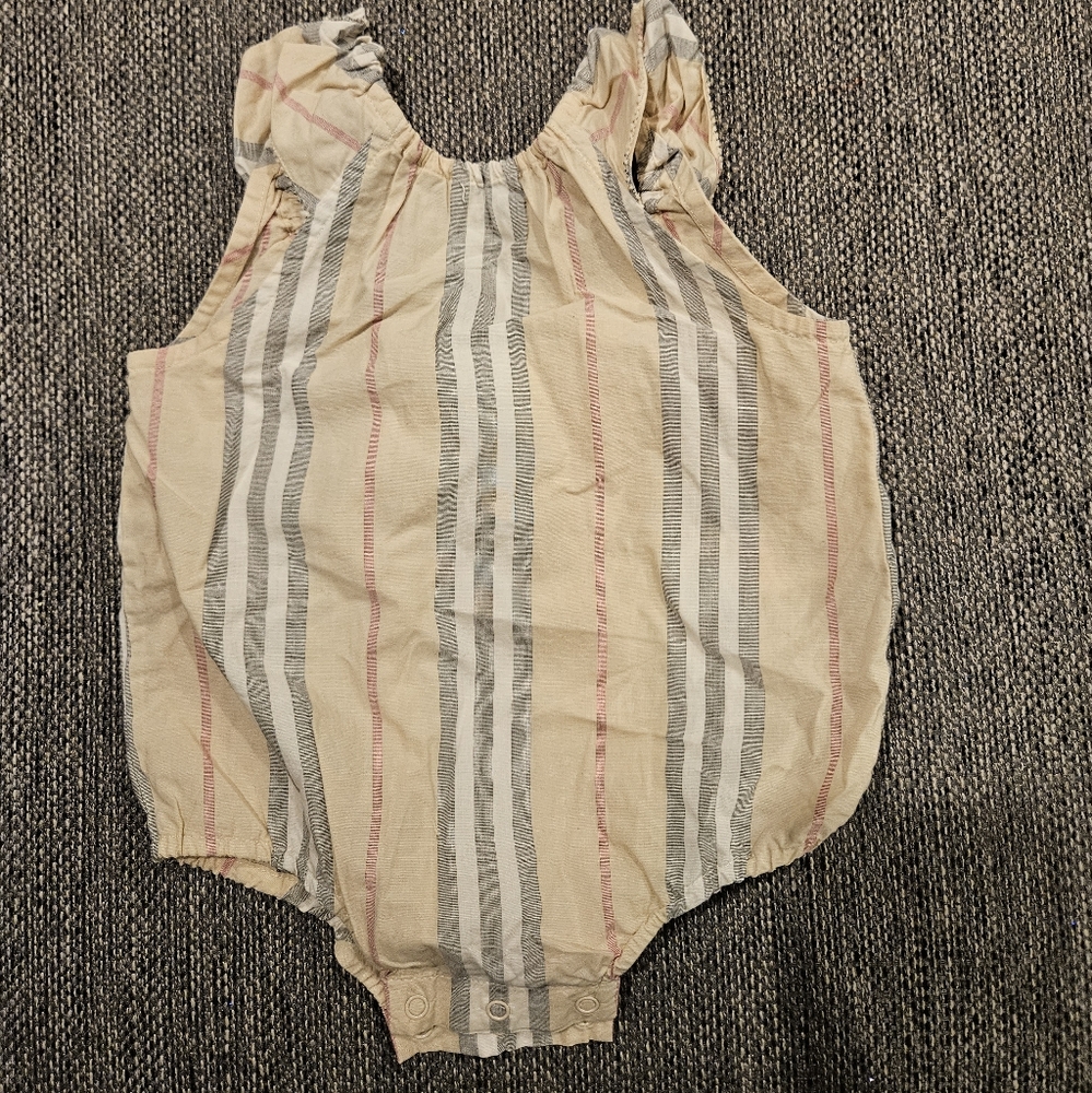 Burberry baby ruffle onsie